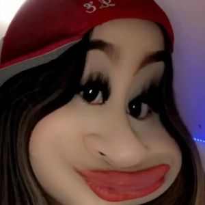 Meet your Posher, Mia